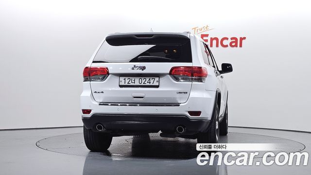 Jeep Cherokee 2015 — photo 4