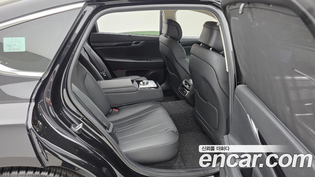 Genesis G80 2025 — photo 12