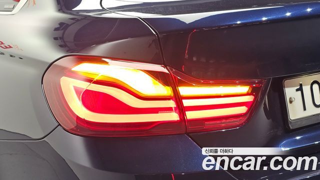 BMW 4-Series 2020 — photo 9