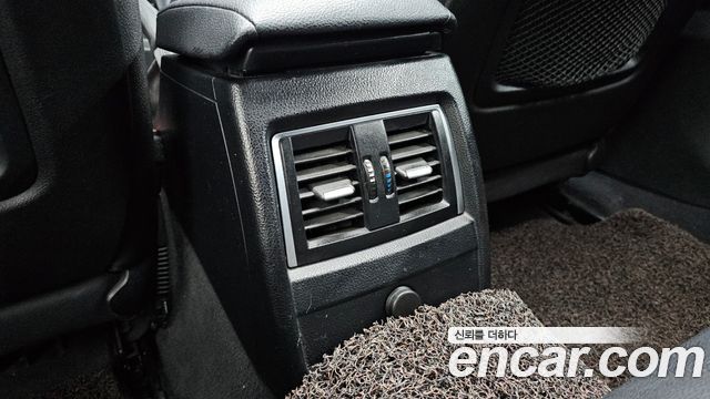 BMW 4-Series 2020 — photo 28
