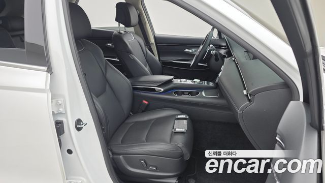 Genesis GV70 2024 — photo 11
