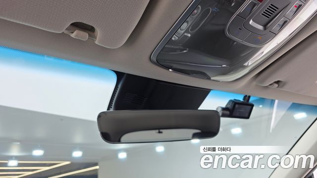 Genesis GV70 2024 — photo 17