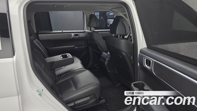 Hyundai Santafe 2024 — photo 17