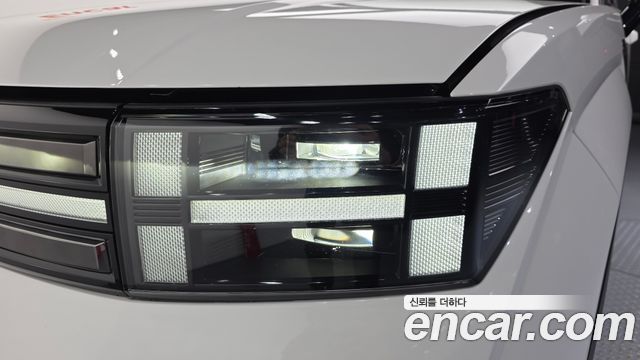 Hyundai Santafe 2024 — photo 8