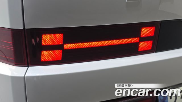 Hyundai Santafe 2024 — photo 9