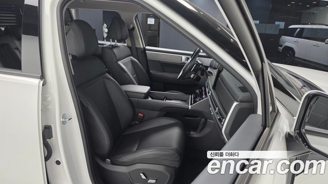 Hyundai Santafe 2024 — photo 16