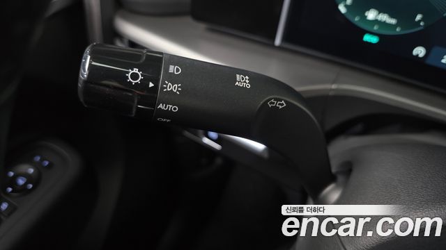 Hyundai Santafe 2024 — photo 29