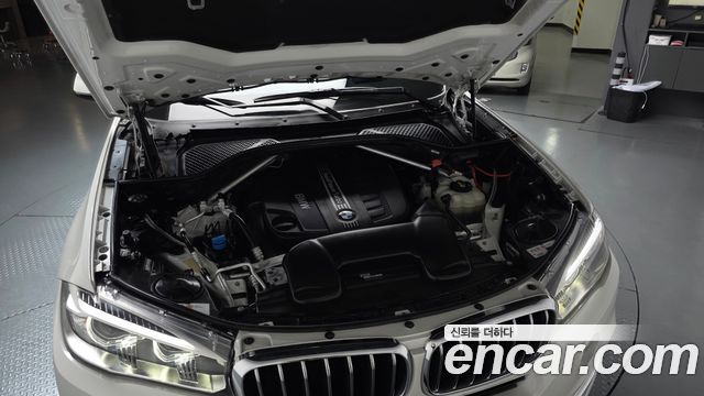 BMW X5 2018 — photo 6