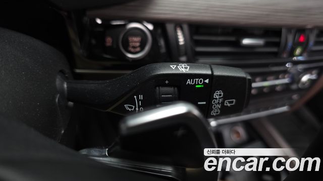 BMW X5 2018 — photo 32