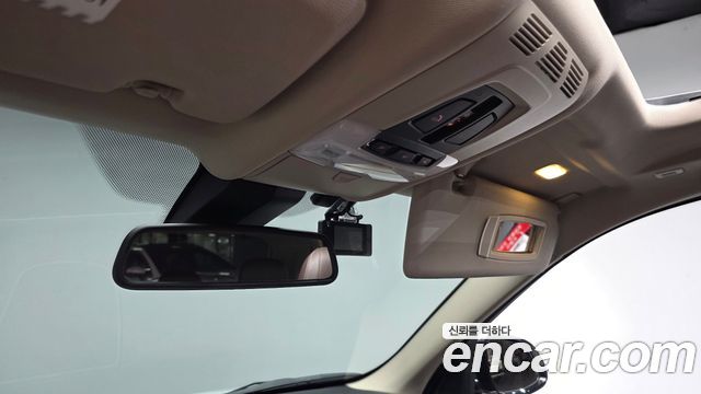 BMW X5 2018 — photo 33