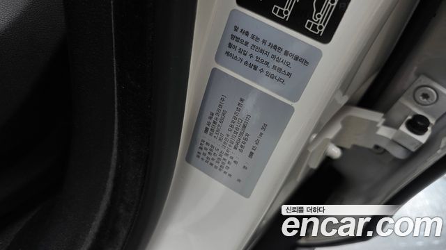 BMW X5 2018 — photo 36
