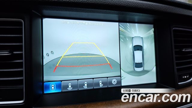 Genesis G80 2017 — photo 21