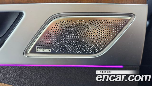 Genesis G80 2017 — photo 34