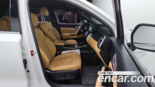 Kia Sorento 2023 — photo 17