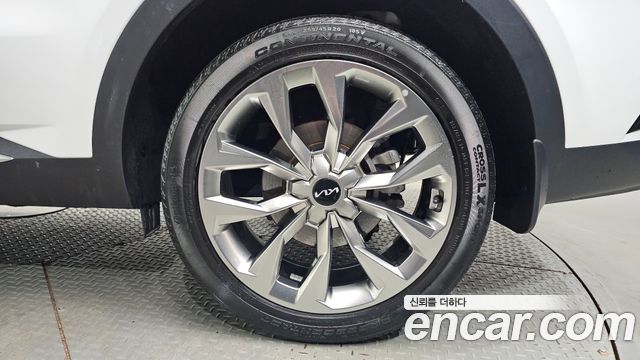 Kia Sorento 2023 — photo 7