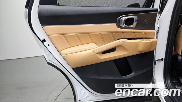 Kia Sorento 2023 — photo 15