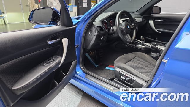 BMW 1-Series 2018 — photo 13