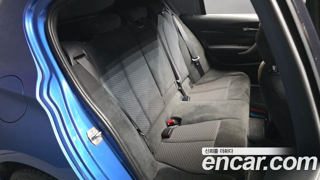 BMW 1-Series 2018 — photo 18