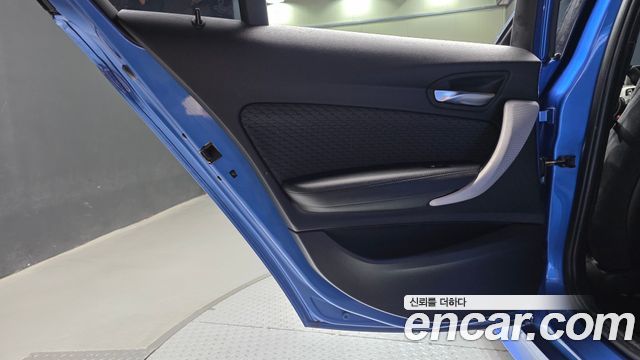 BMW 1-Series 2018 — photo 15