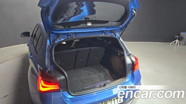 BMW 1-Series 2018 — photo 30