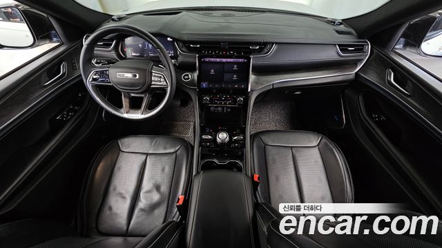 Jeep Cherokee 2021 — photo 7