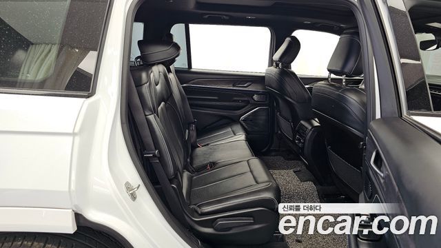 Jeep Cherokee 2021 — photo 12