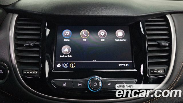 Chevrolet Korea Trax 2020 — photo 16