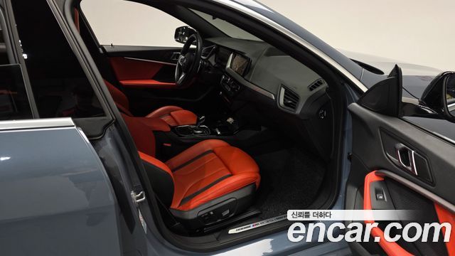 BMW 2-Series 2023 — photo 17