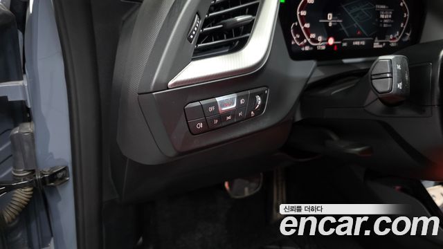 BMW 2-Series 2023 — photo 29