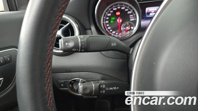 Mercedes-Benz CLA-Class 2018 — photo 27