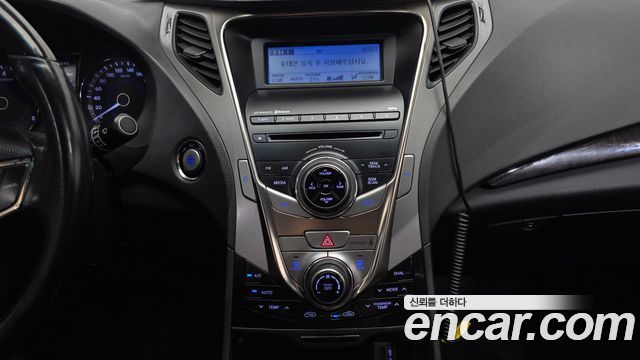 Hyundai Grandeur 2011 — photo 21