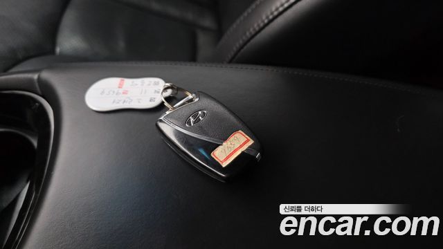 Hyundai Grandeur 2011 — photo 28