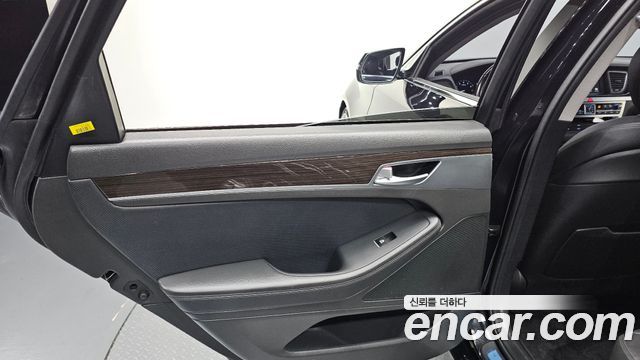 Genesis G80 2020 — photo 15