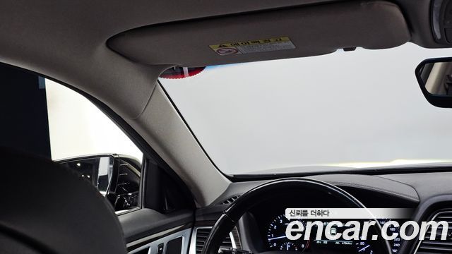 Genesis G80 2020 — photo 30
