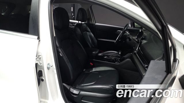 Kia Sportage 2022 — photo 17