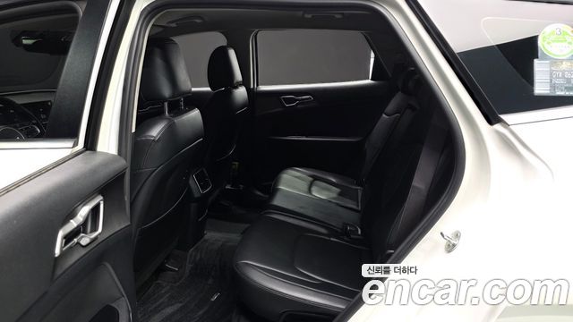Kia Sportage 2022 — photo 18