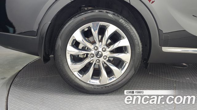 Kia Sorento 2018 — photo 5