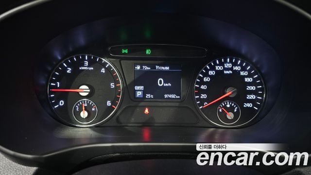 Kia Sorento 2018 — photo 8