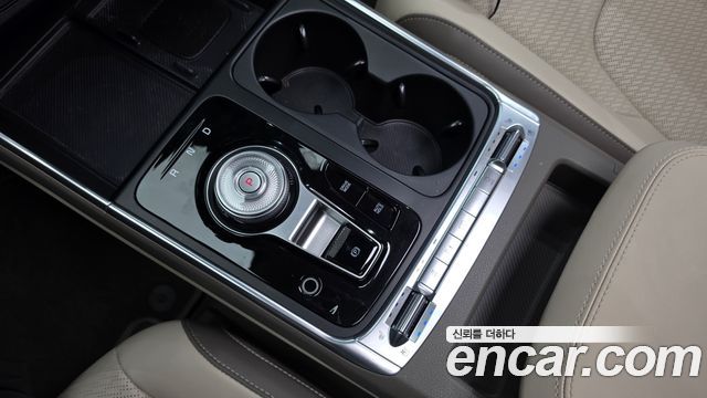 Kia Canival 2025 — photo 12