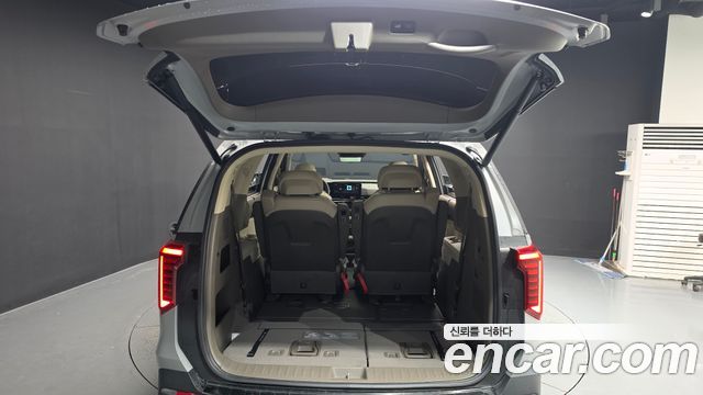 Kia Canival 2025 — photo 26