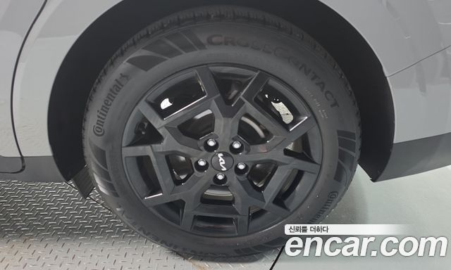 Kia Canival 2025 — photo 7