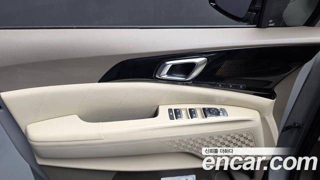 Kia Canival 2025 — photo 14