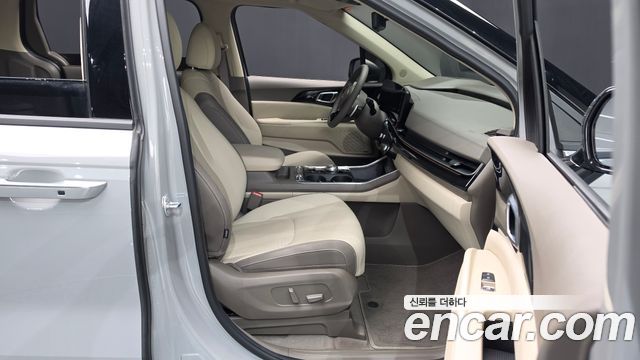 Kia Canival 2025 — photo 16