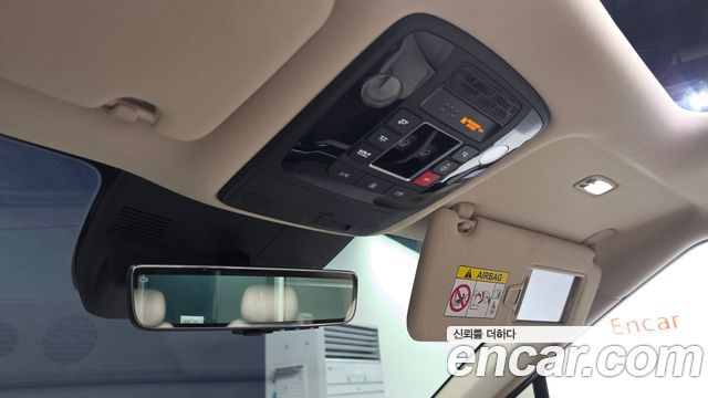 Kia Canival 2025 — photo 28