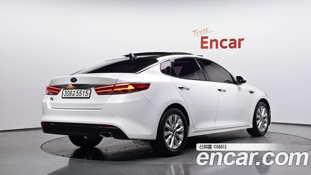 Kia K5 2016 — photo 2