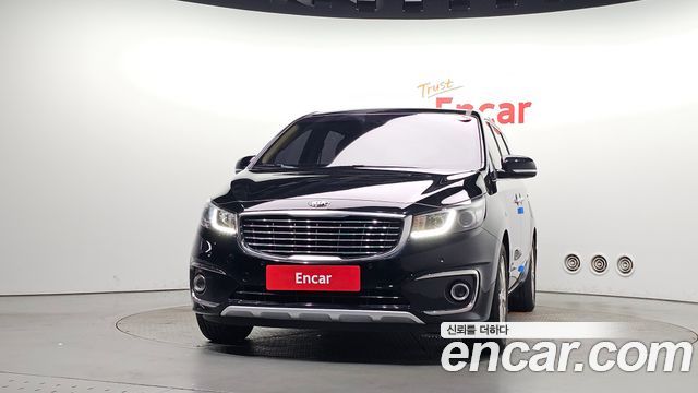 Kia Canival 2018 — photo 3