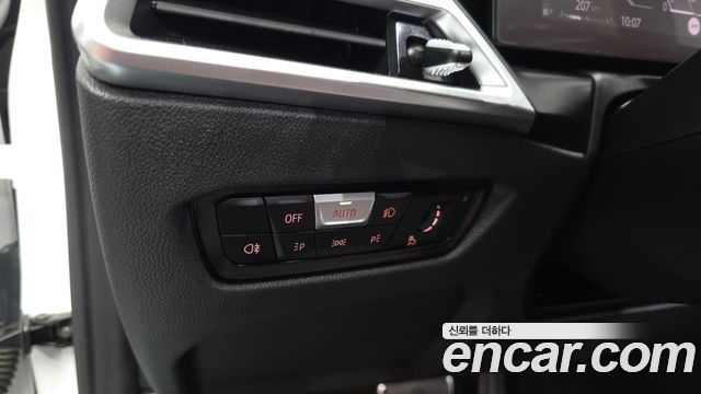 BMW 4-Series 2025 — photo 24