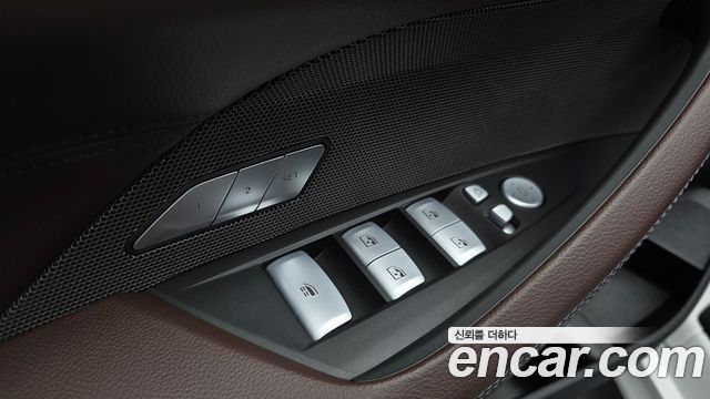 BMW 4-Series 2025 — photo 27