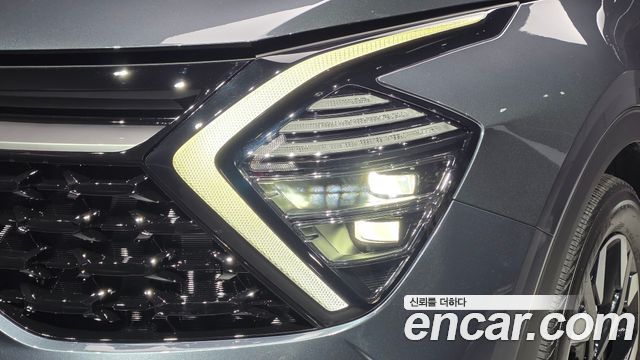 Kia Sportage 2024 — photo 8
