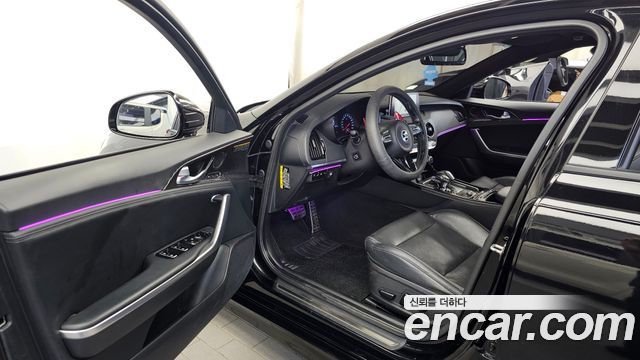 Kia Stinger 2019 — photo 10